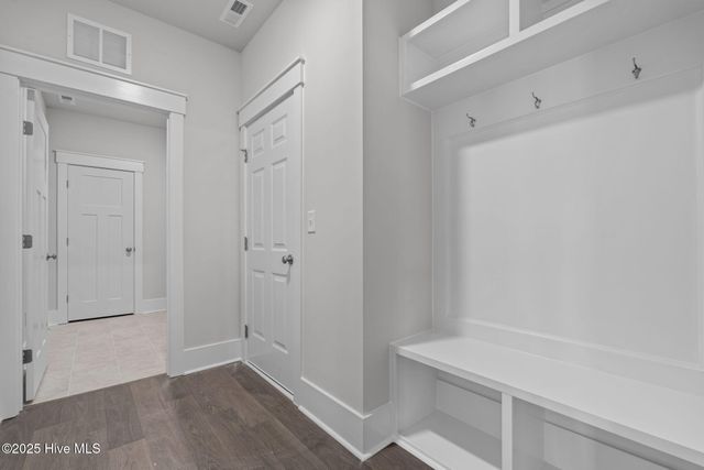 820 Winds Way, Aberdeen, NC 28315