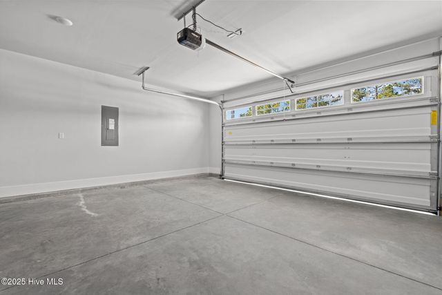 820 Winds Way, Aberdeen, NC 28315