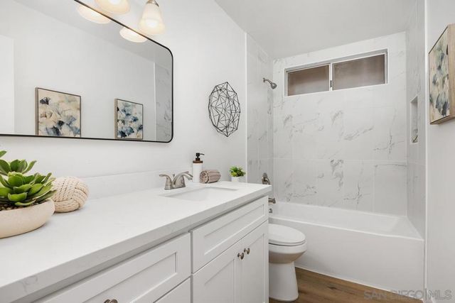 729 Kimball St, Escondido, CA 92027