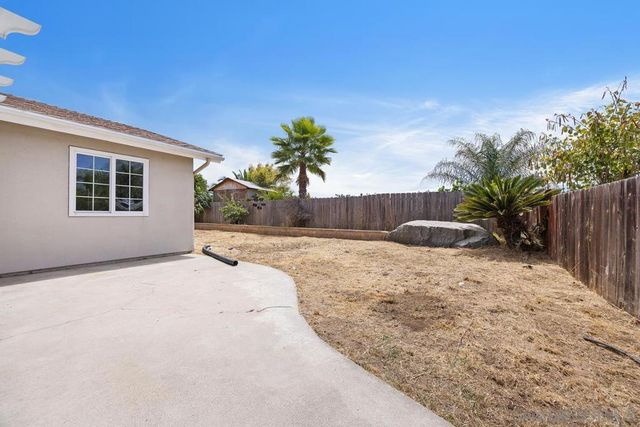 729 Kimball St, Escondido, CA 92027