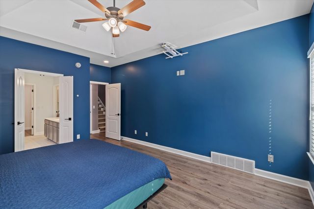 10153 BLOOMSBURY AVE, Cordova, TN 38016