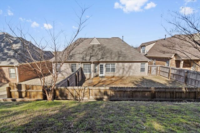 10153 BLOOMSBURY AVE, Cordova, TN 38016