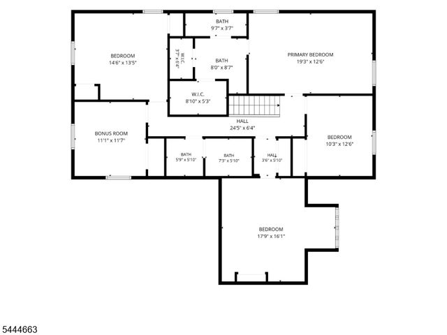 2 Chester Woods Dr, Chester Twp., NJ 07930