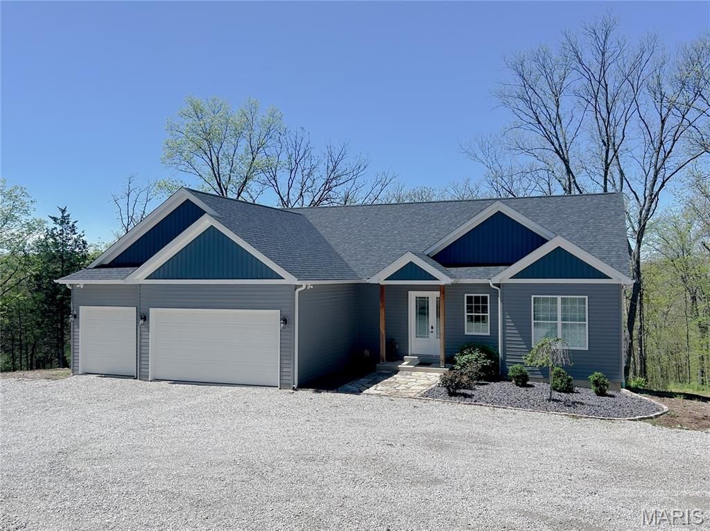 215 Rugged Acres, Defiance, MO 63341
