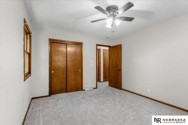 8254 S 50th Street, Bellevue, NE 68157