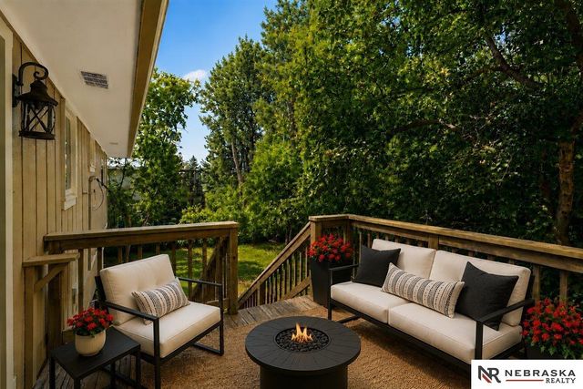 8254 S 50th Street, Bellevue, NE 68157