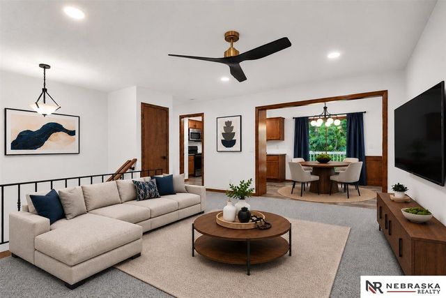 8254 S 50th Street, Bellevue, NE 68157
