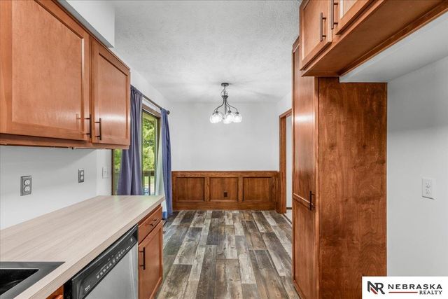 8254 S 50th Street, Bellevue, NE 68157