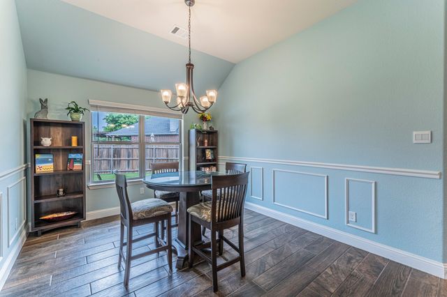 408 Valley Brook Court, Waxahachie, TX 75165