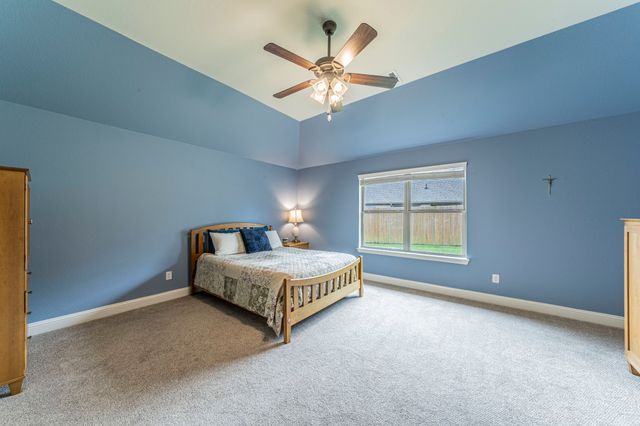 408 Valley Brook Court, Waxahachie, TX 75165