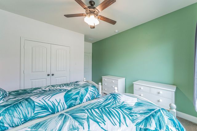 408 Valley Brook Court, Waxahachie, TX 75165