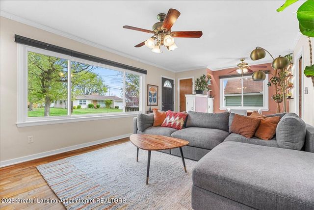 2800 Fernwood Avenue, Lansing, MI 48912