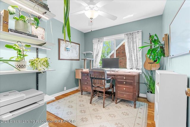 2800 Fernwood Avenue, Lansing, MI 48912