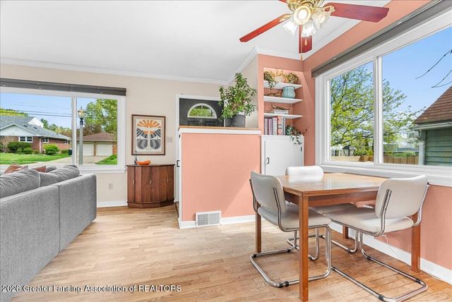 2800 Fernwood Avenue, Lansing, MI 48912