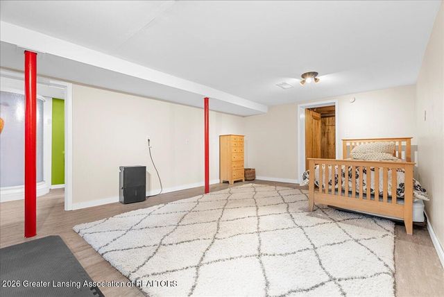2800 Fernwood Avenue, Lansing, MI 48912