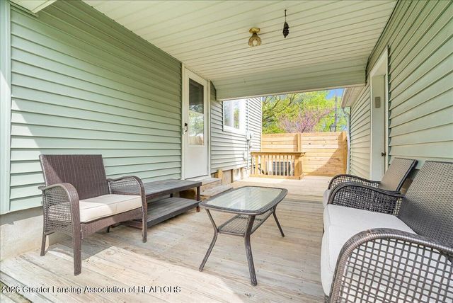 2800 Fernwood Avenue, Lansing, MI 48912