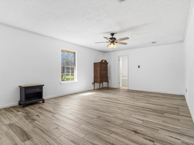 408 Canyon Trail Road, Weatherford, TX 76087