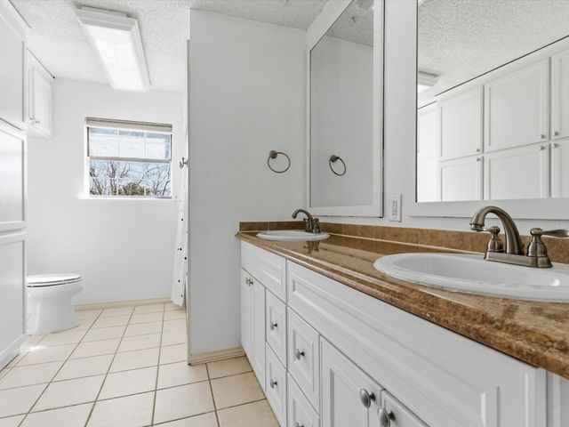 408 Canyon Trail Road, Weatherford, TX 76087