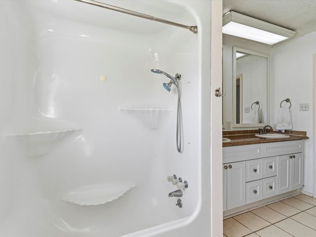 408 Canyon Trail Road, Weatherford, TX 76087