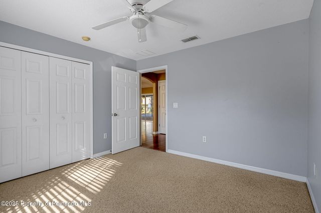 12108 Harris Hawk Road, Weeki Wachee, FL 34614