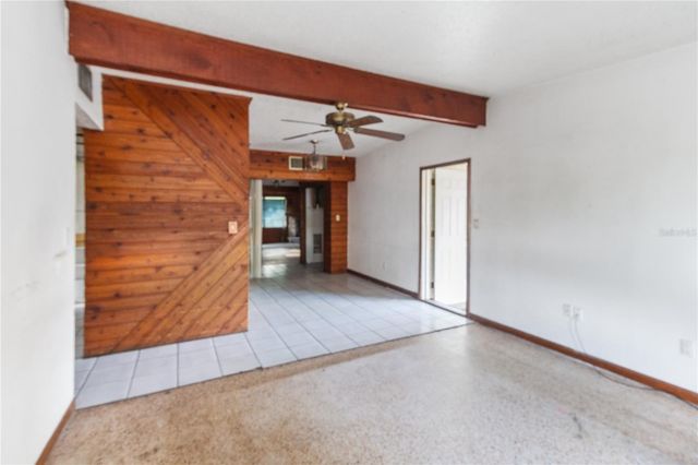 8706 EDNAM PLACE, Tampa, FL 33604