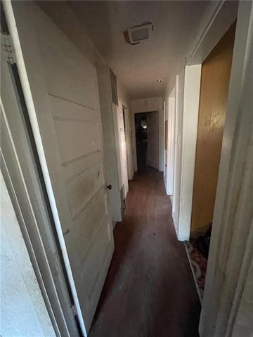 600 E Merriman St, Taft, TX 78387