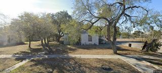 600 E Merriman St, Taft, TX 78387