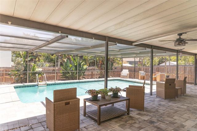 136 MARYLAND AVENUE, Palm Harbor, FL 34683