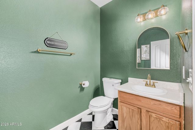 3235 S BOWMAN Road, Apache Junction, AZ 85119