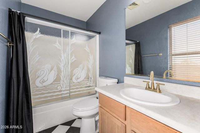 3235 S BOWMAN Road, Apache Junction, AZ 85119