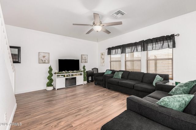 3235 S BOWMAN Road, Apache Junction, AZ 85119