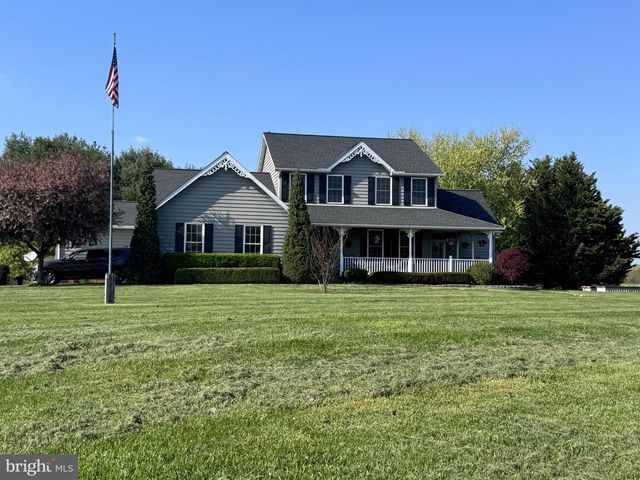 913 BRIDGETON RD, Fawn Grove, PA 17321