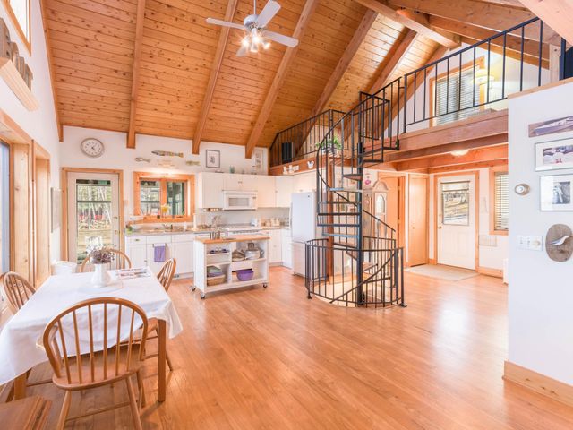 9107 Wilderness Point Road, Brainerd, MN 56401