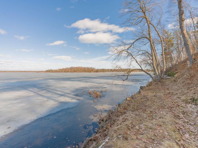 9107 Wilderness Point Road, Brainerd, MN 56401