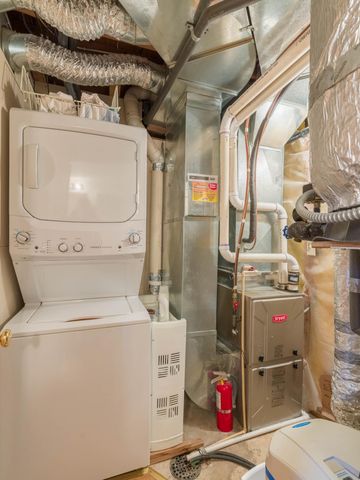 9107 Wilderness Point Road, Brainerd, MN 56401