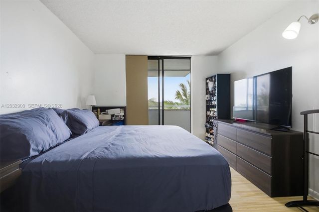 8335 SW 152nd Ave B-411, Miami, FL 33193