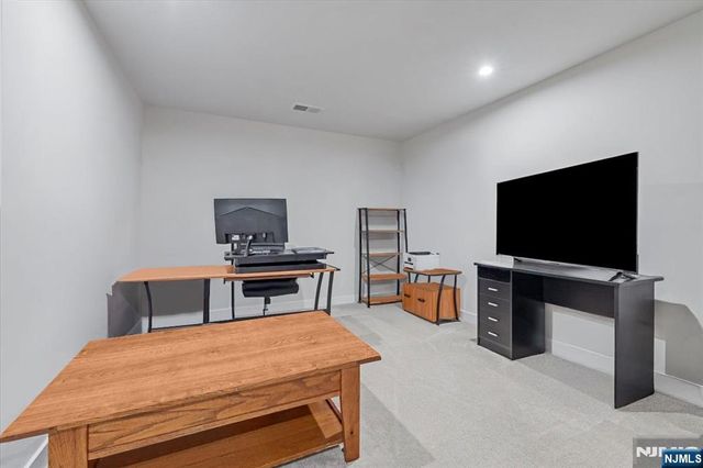 13 Sierra Place, Sparta, NJ 07871