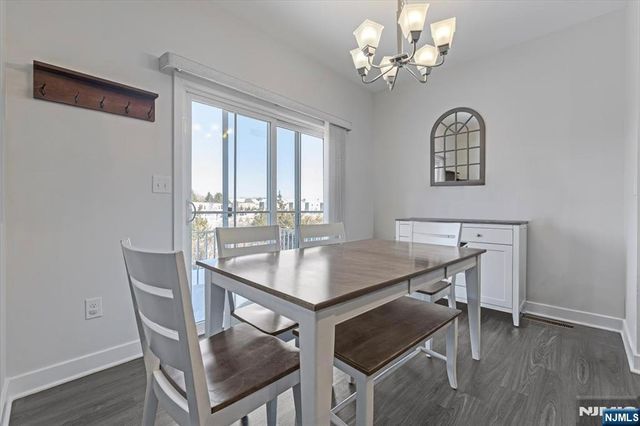 13 Sierra Place, Sparta, NJ 07871