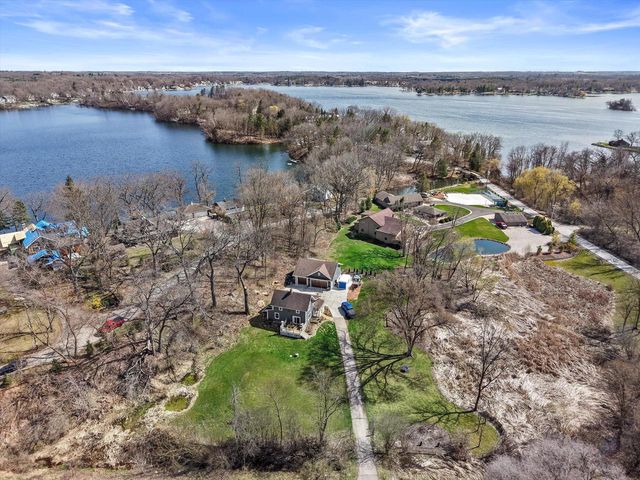 W1689 County Road J, Mukwonago, WI 53149
