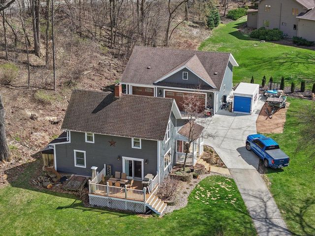 W1689 County Road J, Mukwonago, WI 53149