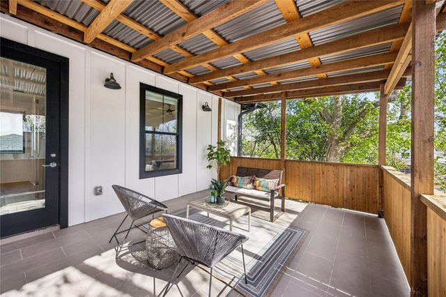 1718 Valeria ST, Austin, TX 78704