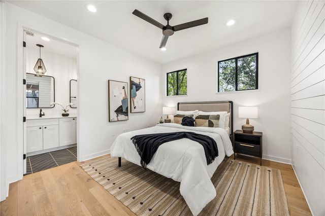 1718 Valeria ST, Austin, TX 78704