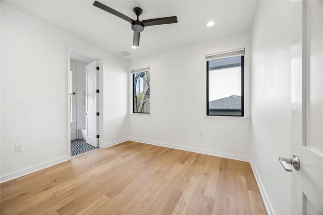 1718 Valeria ST, Austin, TX 78704