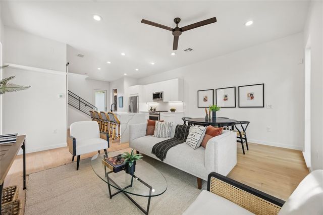 1718 Valeria ST, Austin, TX 78704