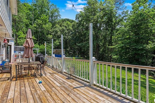 7025 Oakcreek Trace, Cumming, GA 30041