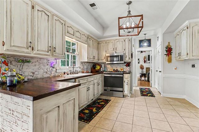 7025 Oakcreek Trace, Cumming, GA 30041