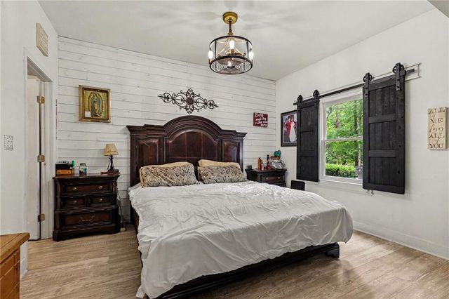 7025 Oakcreek Trace, Cumming, GA 30041