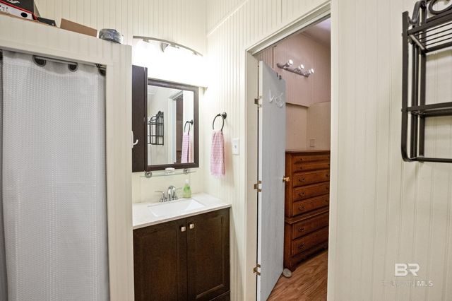 222 Defuniak Loop, Lillian, AL 36549