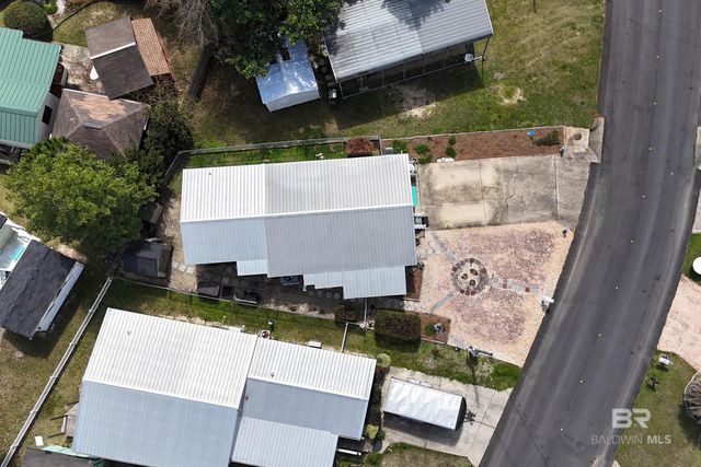 222 Defuniak Loop, Lillian, AL 36549