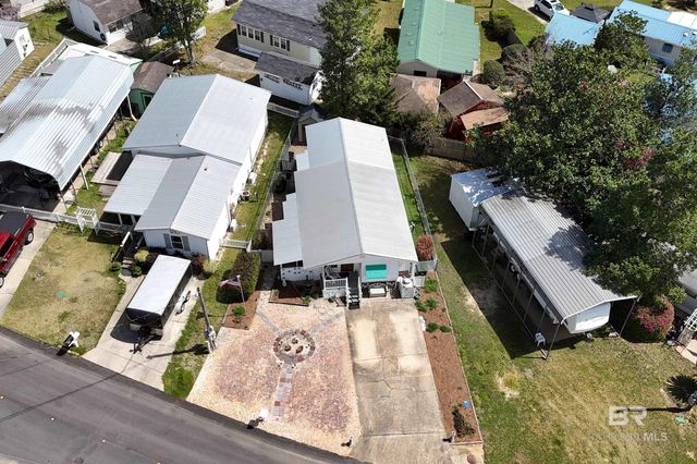 222 Defuniak Loop, Lillian, AL 36549